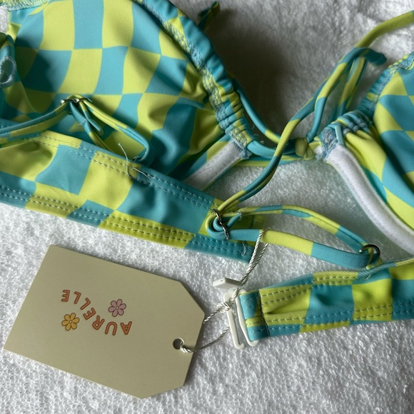 Aurelle NWT Riza Sunrize top. - Picture 3 of 8